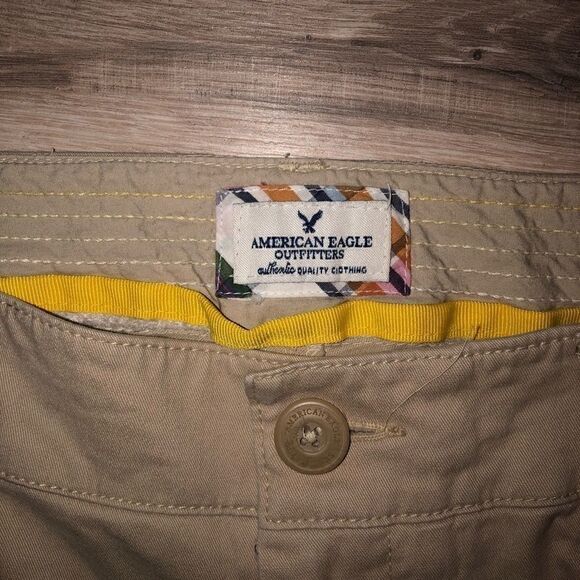 American Eagle Cropped Tan Pants Size 10 - Picture 2 of 6